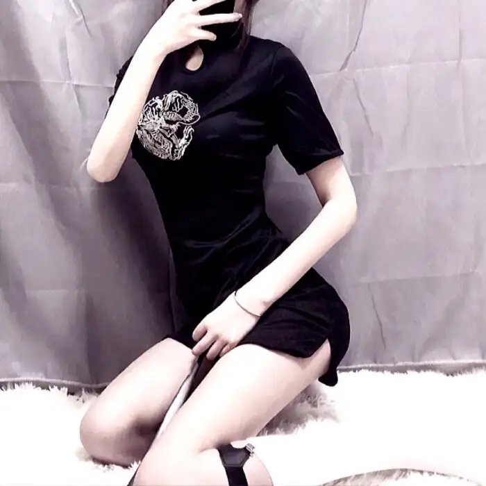 大白真相海报