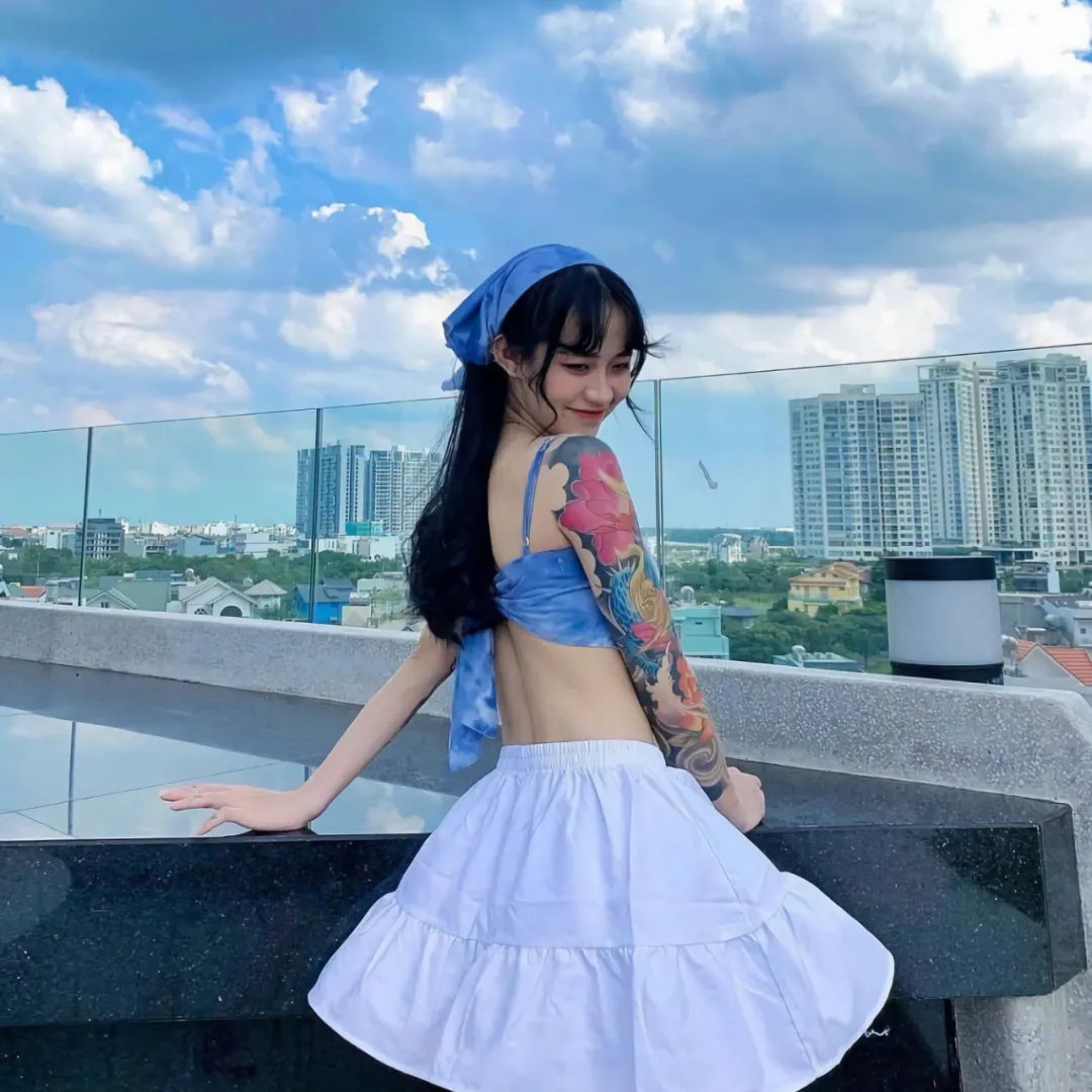 绞索下的交易海报